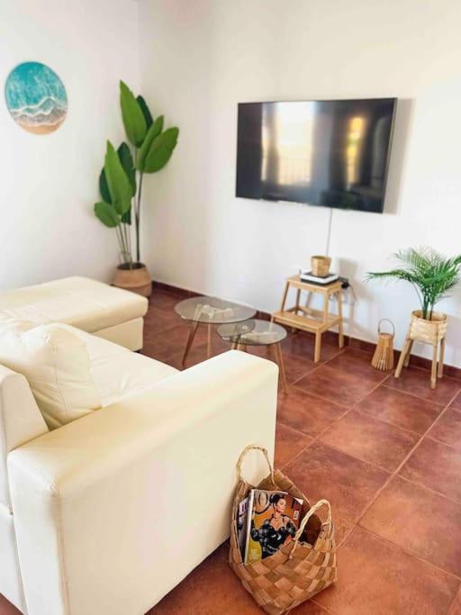 Apartamento Casa Bamboo Corralejo, Espacioso, Piscina Y Parking Bagian luar foto